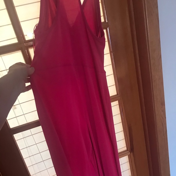 Magenta Zara jumpsuit made in Moroco NWOT, strechy - Picture 5 of 6